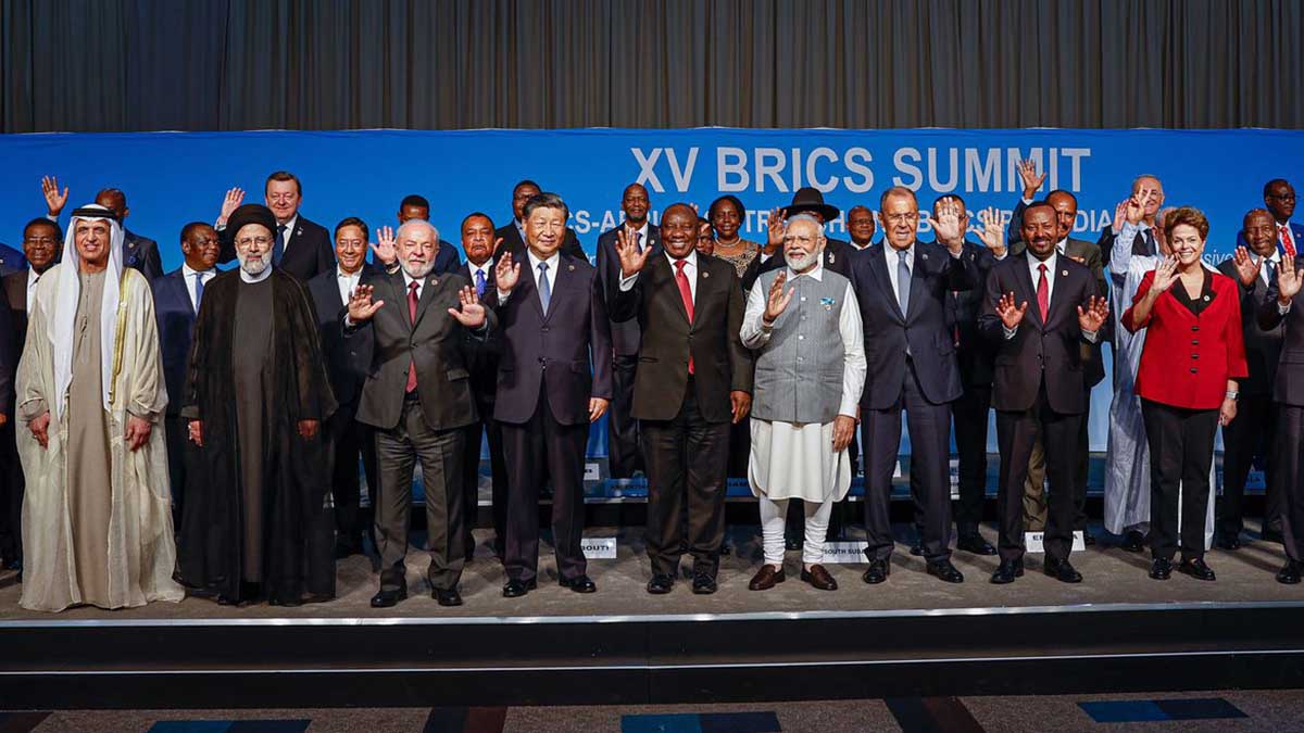 Em último dia de cúpula, Lula celebra ampliação do Brics