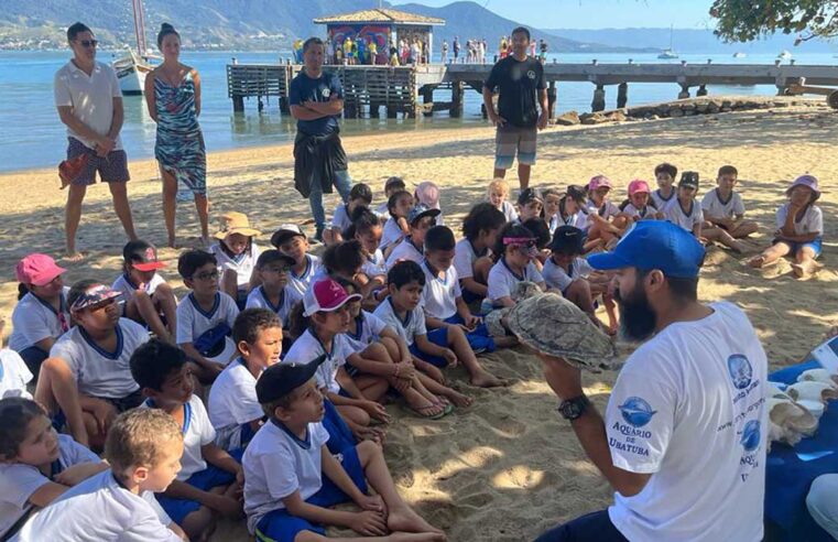 Alunos de Ilhabela participam de atividade de conscientização sobre impacto do lixo na fauna marinha