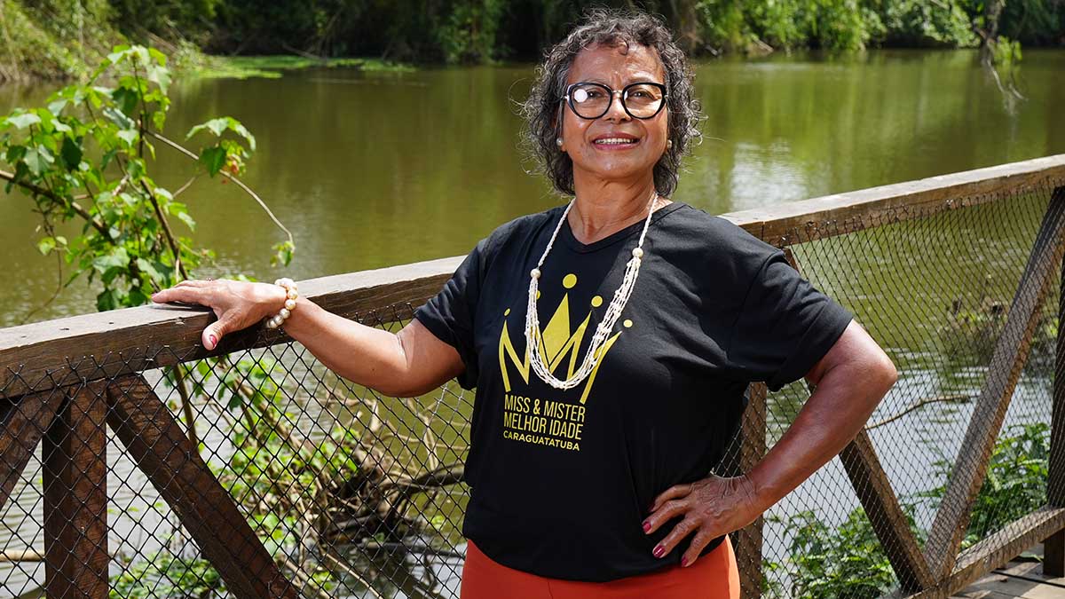 Concorrentes a Miss e Mister Melhor Idade Caraguatatuba 2023 participam de ensaio fotográfico