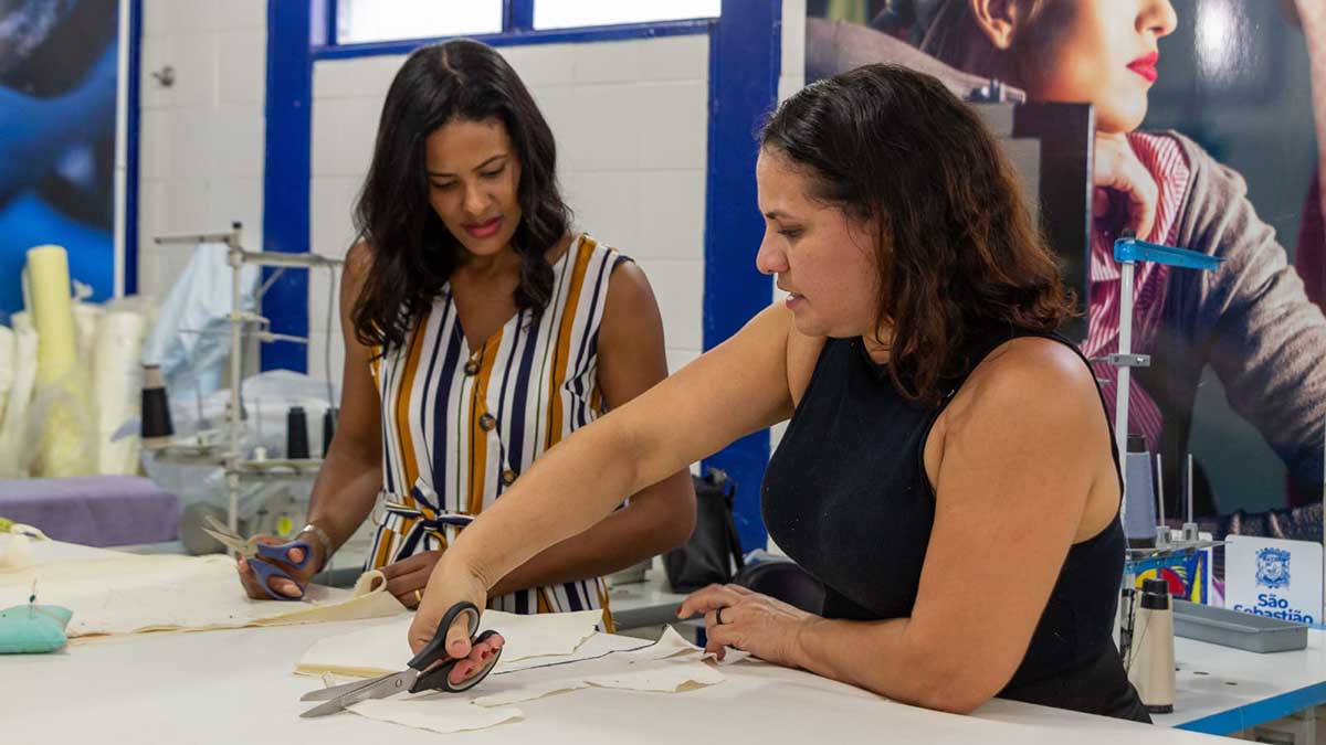 São Sebastião inicia programa ‘Costuração’ com voluntárias do Cisne Branco da Marinha do Brasil