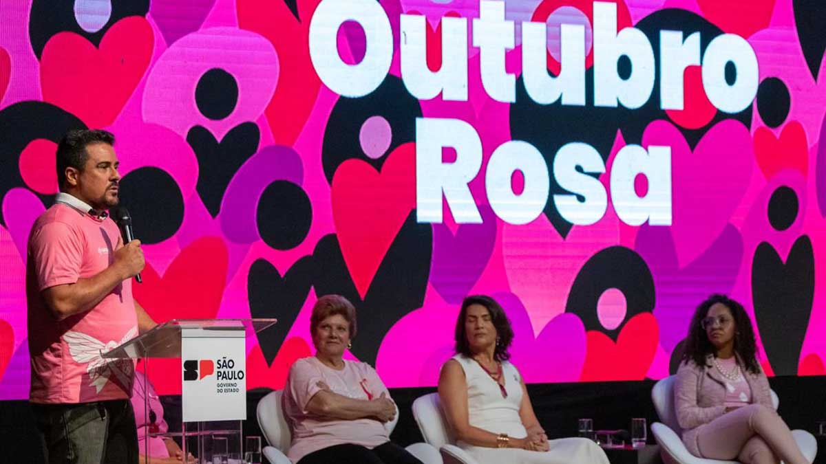 Prefeito de São Sebastião marca presença no início da campanha estadual do Outubro Rosa em evento com lideranças femininas