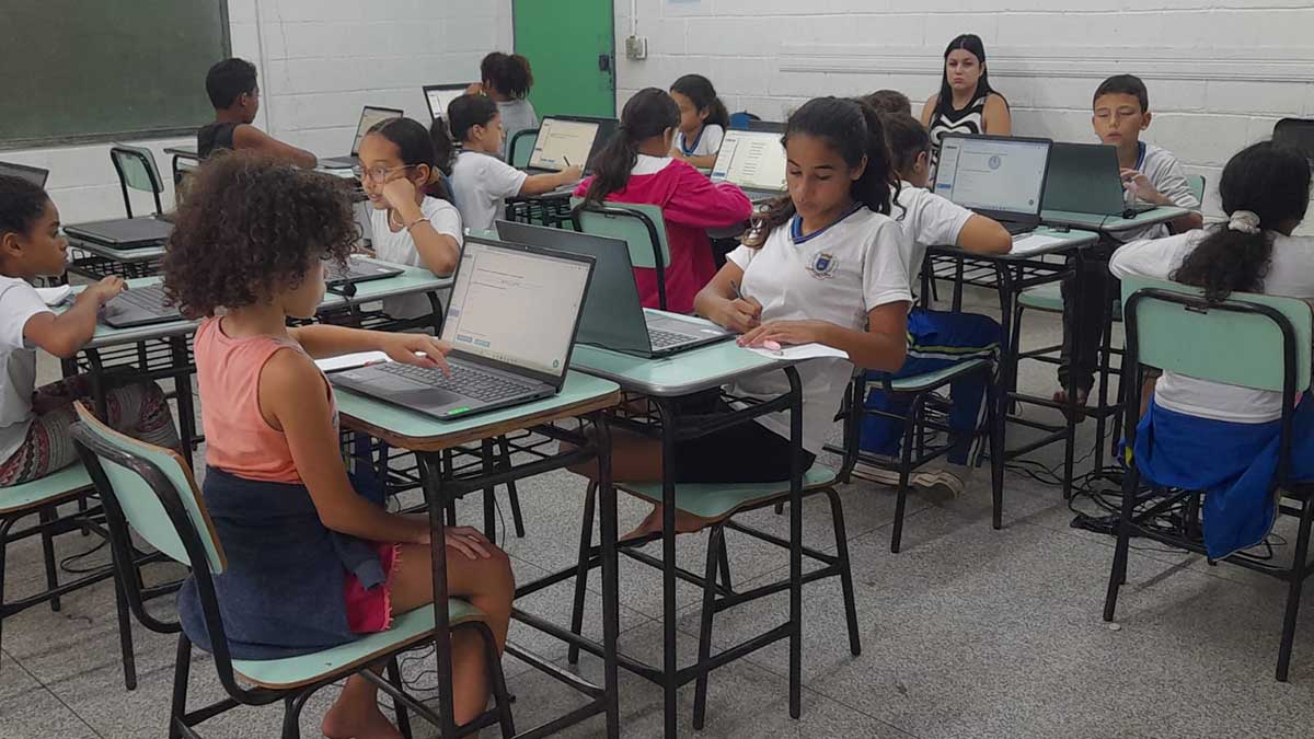 Ilhabela aplica SARESP 2023 para alunos do Ensino Fundamental II