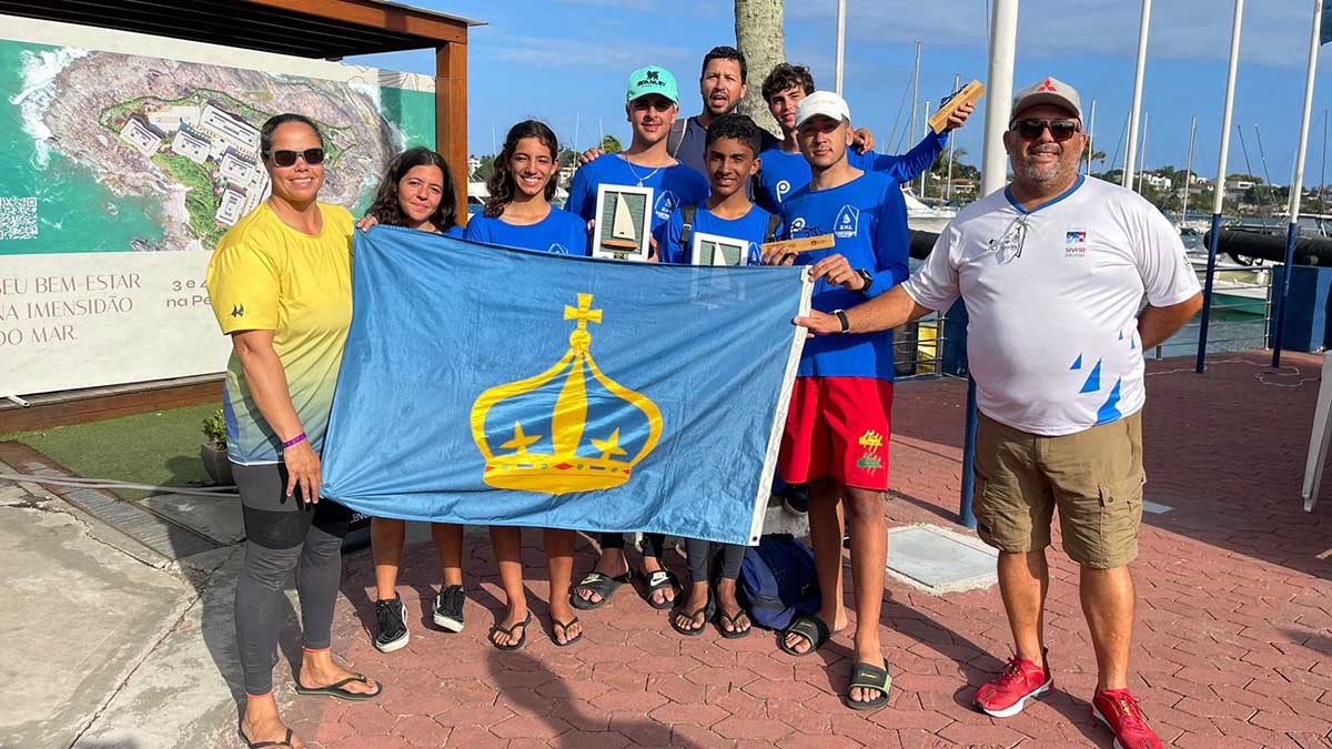 Velejadores de Ilhabela são destaque em 37º Campeonato Brasileiro de Dingue