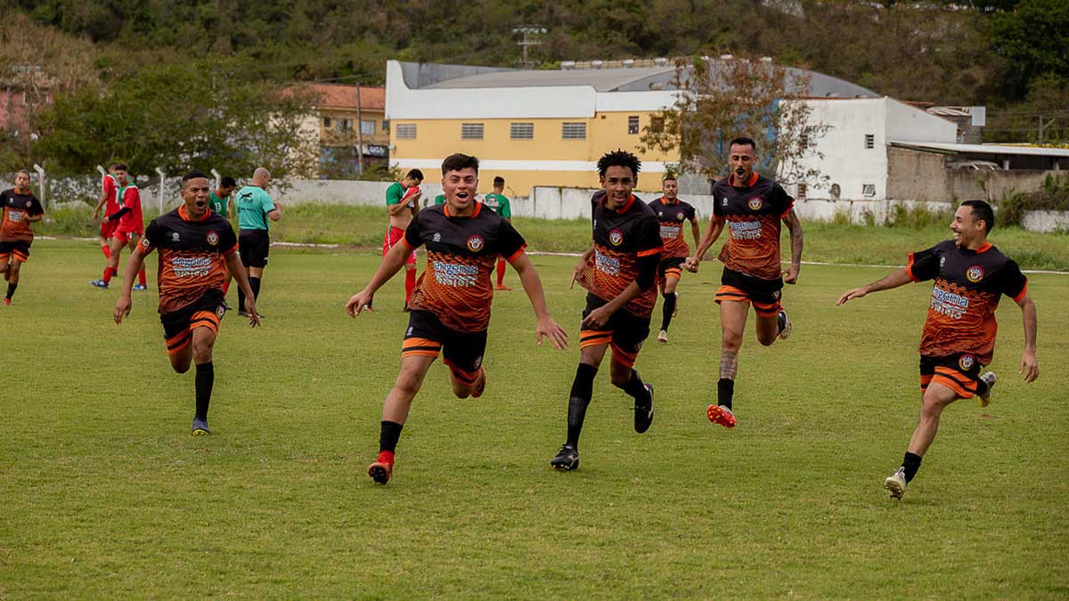 Equipes sebastianenses decidem quem leva título das três Divisões do Campeonato Municipal de Futebol