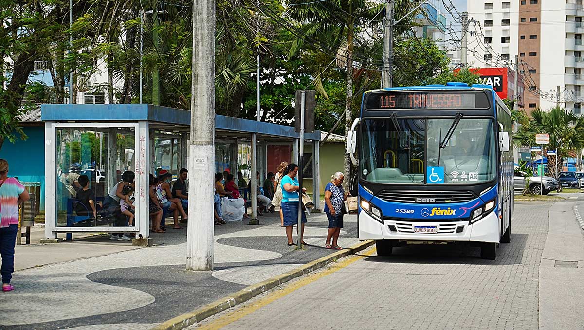 Prefeitura de Caraguatatuba disponibiliza mais ônibus para quem vai prestar concurso público nos dias 14 e 28