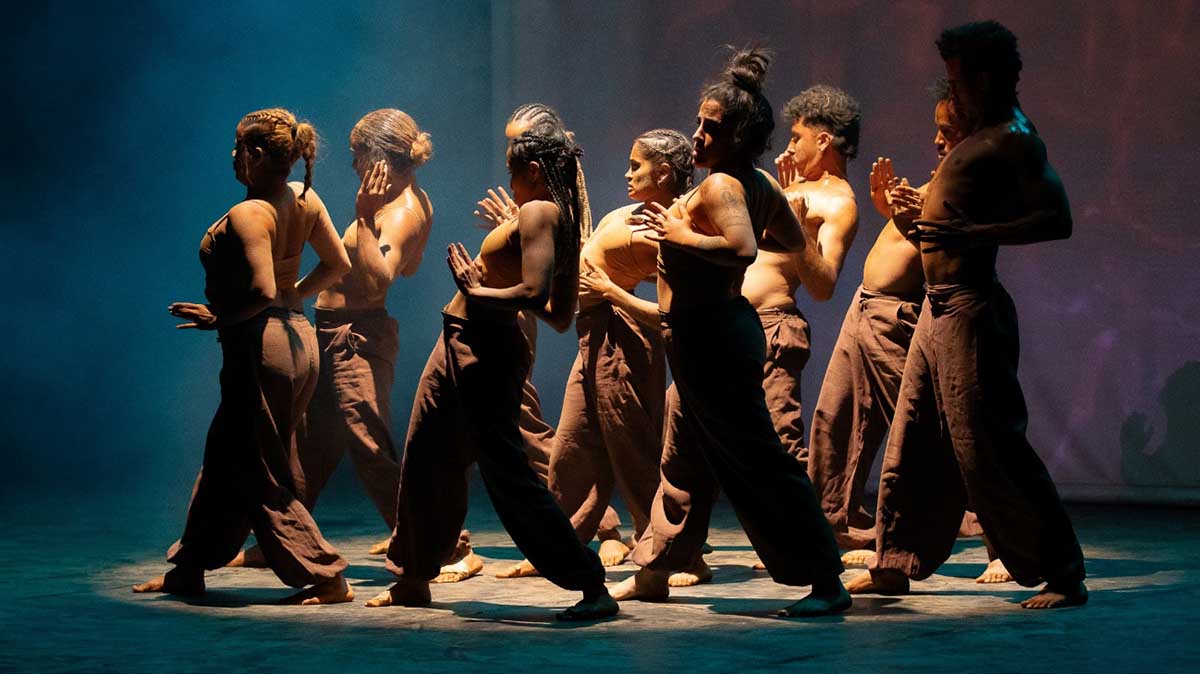 Apresentações dos Corpos Estáveis de Dança e de Teatro de São Sebastião reúne grande público no Teatro Municipal