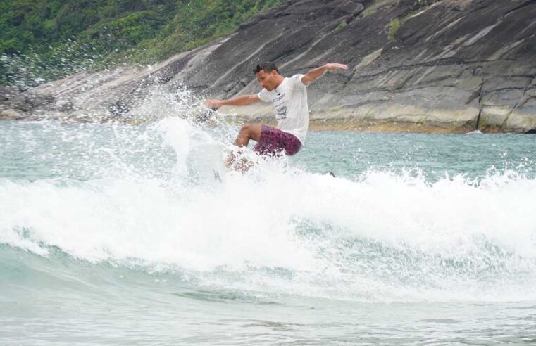 Ilhabela realiza Campeonato de Surf das Comunidades Tradicionais neste fim de semana